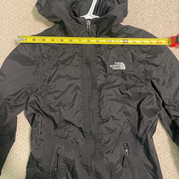 Women’s North Face Rain Jacket - Picture 3 of 4